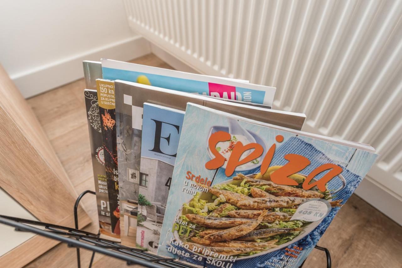 Apartmani Dmarie Privlaka  Eksteriør billede