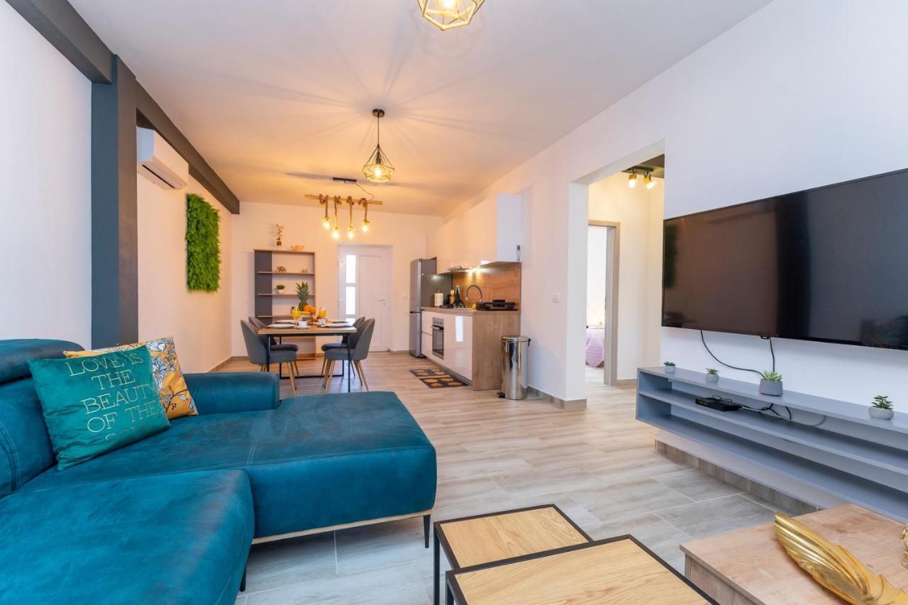 Apartmani Dmarie Privlaka  Eksteriør billede