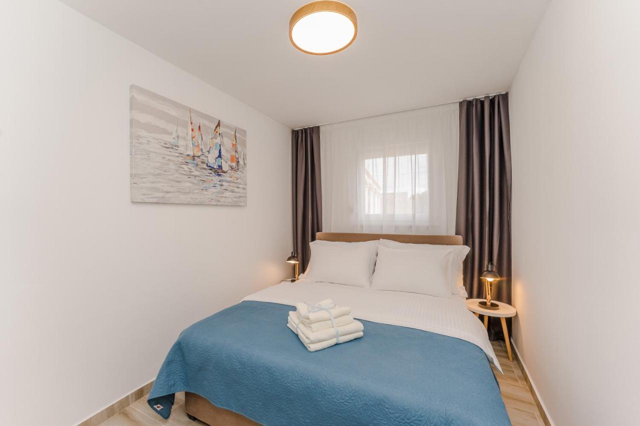 Apartmani Dmarie Privlaka  Eksteriør billede